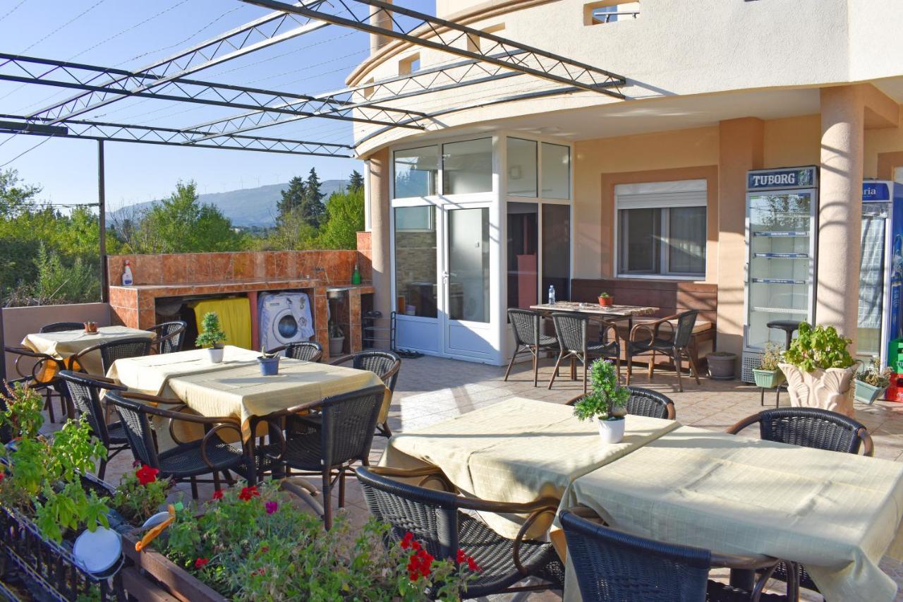 Apartments Murati Ulcinj Exterior photo