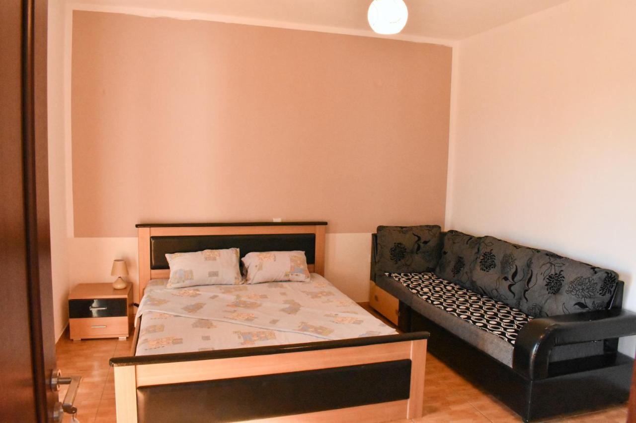 Apartments Murati Ulcinj Exterior photo