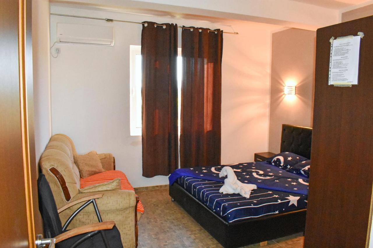 Apartments Murati Ulcinj Exterior photo