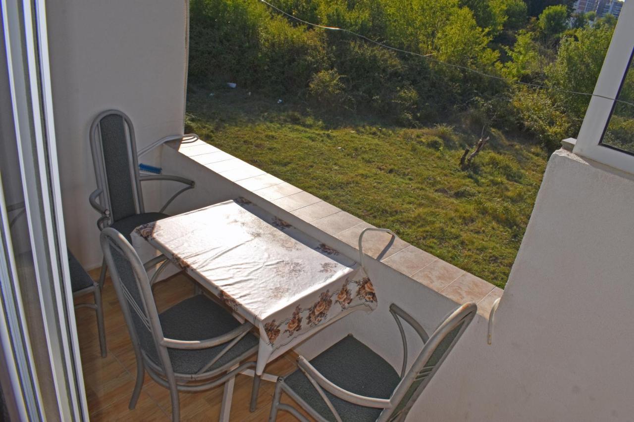 Apartments Murati Ulcinj Exterior photo