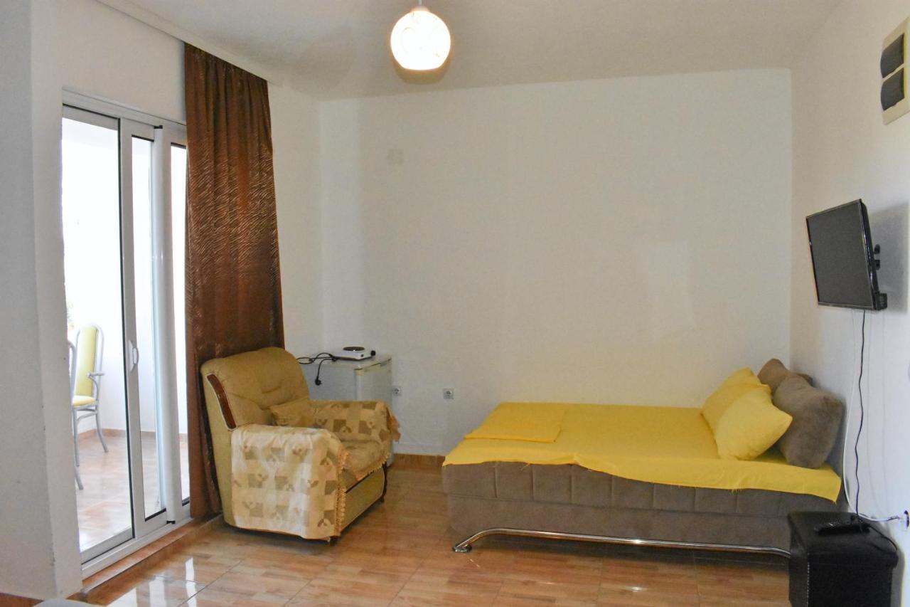 Apartments Murati Ulcinj Exterior photo